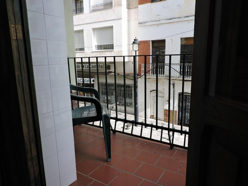 Hospedaje Lisboa Algeciras Esterno foto